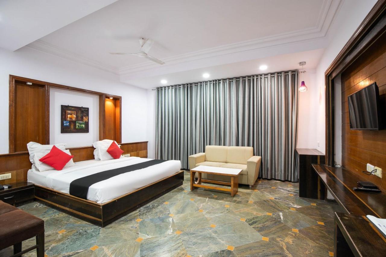 Collection O 49275 Hotel Suman City Gandhinagar Luaran gambar