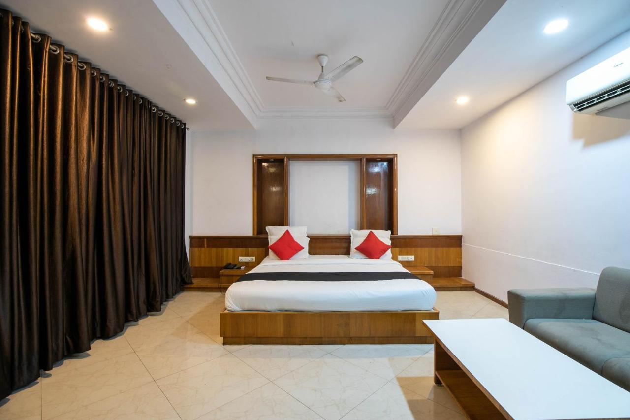 Collection O 49275 Hotel Suman City Gandhinagar Luaran gambar