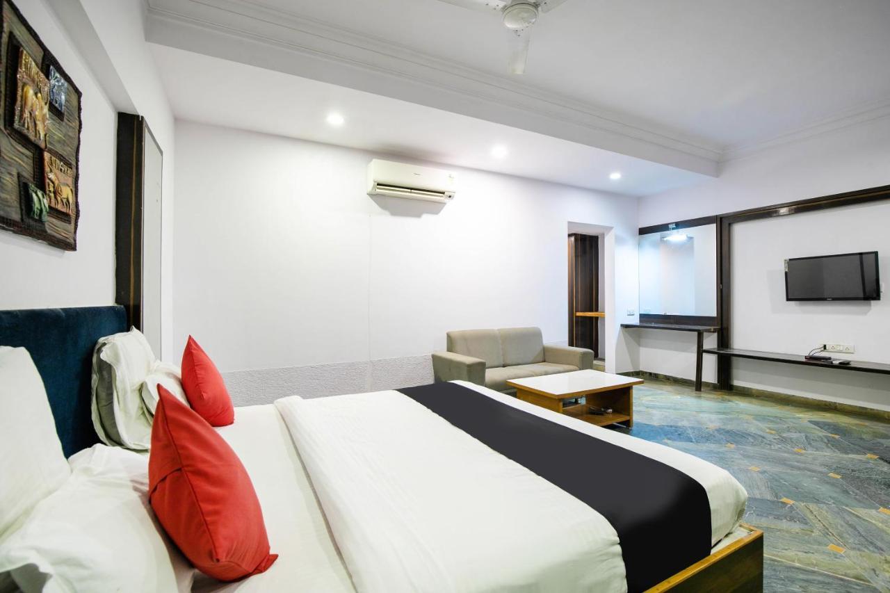 Collection O 49275 Hotel Suman City Gandhinagar Luaran gambar